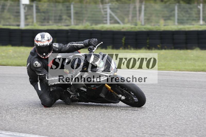 /Archiv-2025/53 16.09.2025 Track Day Domi Aegerter ADR/Gruppe gruen/103